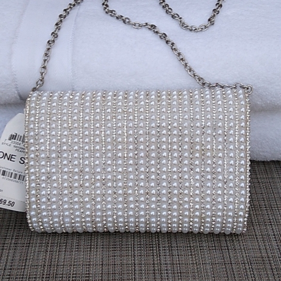 (Authentic) Inc International Concepts Pearl Caitlin Imitation Clutch - Picture 2 of 6